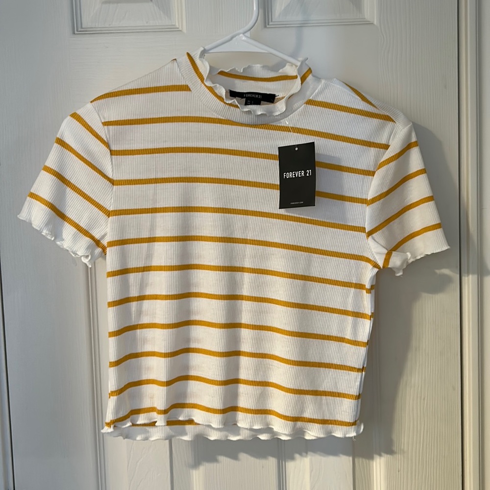 Forever 21 shirt, size L, color white and yellow, nwt